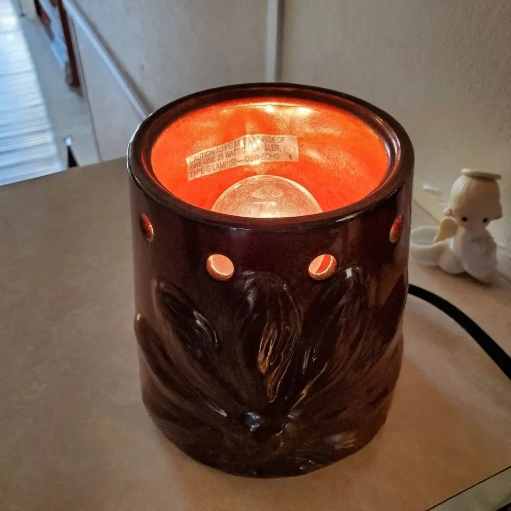 Scentsy Warmer Boho Chic Wax Warmer Full Size Warmer Tray & Blub Fall
